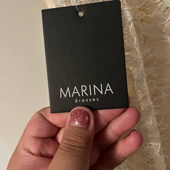 Marina Dresses Gold Lace Dress - Picture 3 of 4